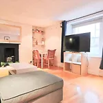 Ambrose Apartment - Hopewell